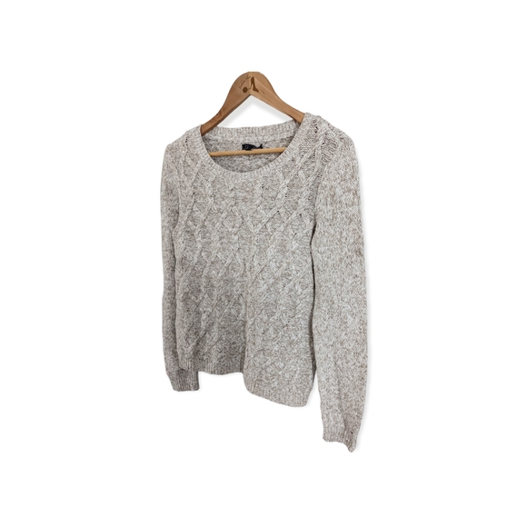 Tommy Hilfiger Cable Knit Crewneck Sweater - Picture 2 of 4